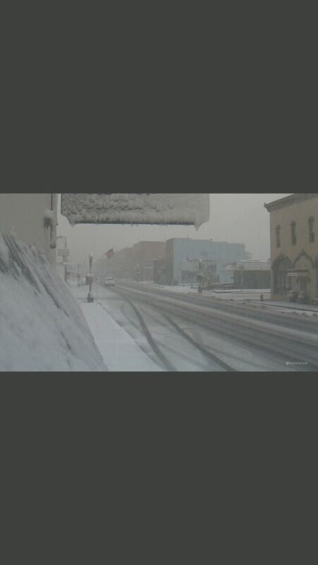 ABD Montana’da hava sıcaklığı 30 derece düştü kar yağdı