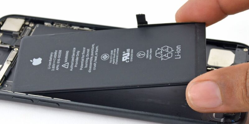 iPhone 4000/5000 mah batarya var mı ?