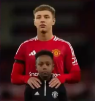 Kuran Okuyan Manchester United Oyuncusu